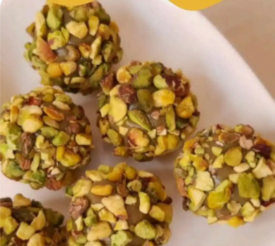 Brigadeiro Pistache com cobertura de pistache